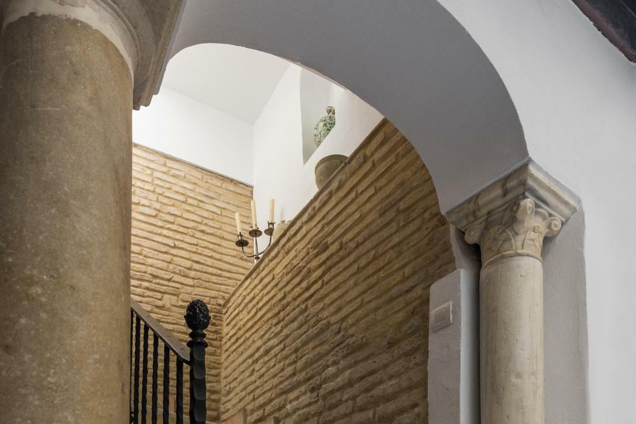 Casa De La Ermita * Sevilla